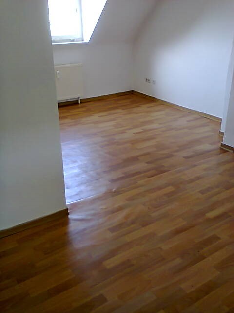 HELLE 3-ZIMMER-WOHNUNG IN RUHIGER WOHNLAGE ++ IDEAL FÜR DIE KLEINE